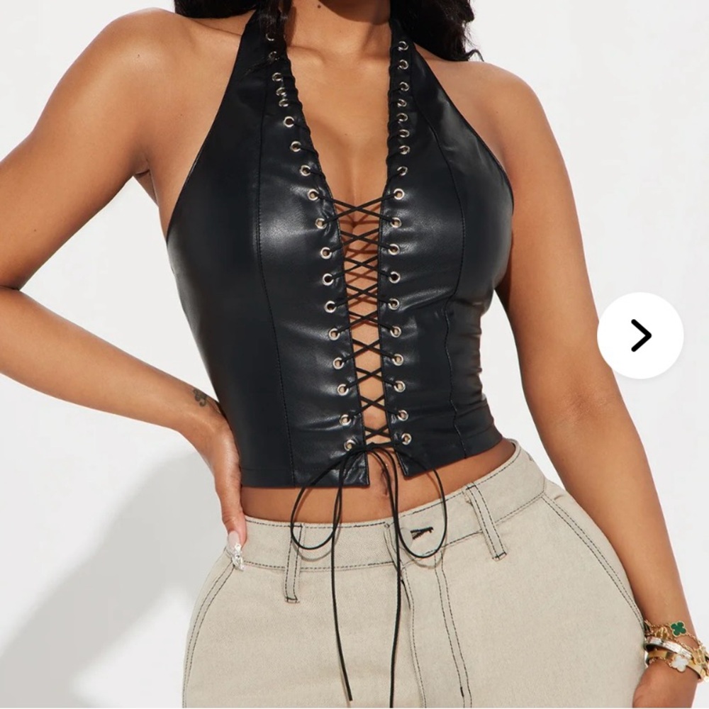 NWT Women’s Top